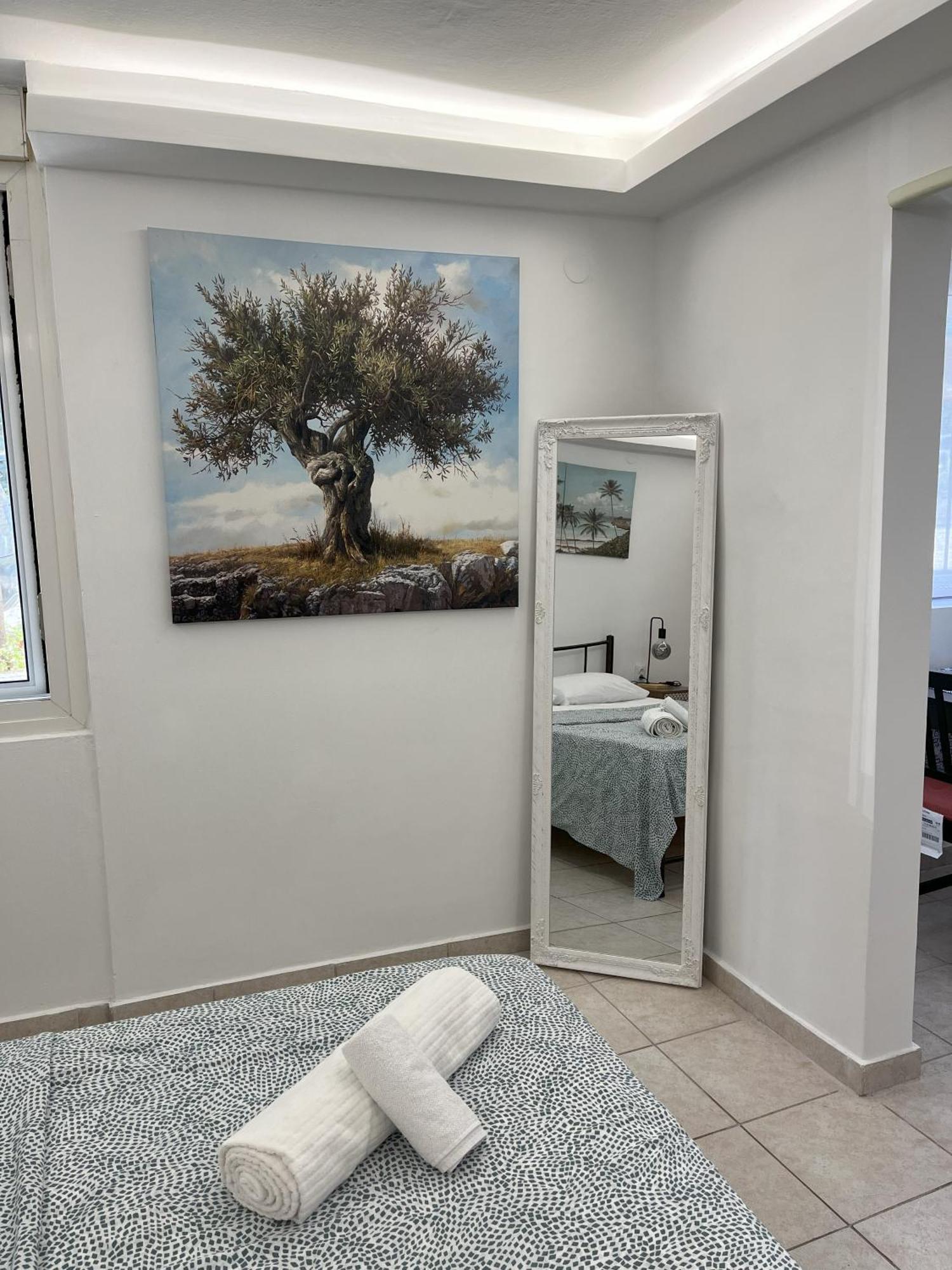 Skg Retreat Emerald - 5Min Walk From Seafront Thessaloniki Exterior foto